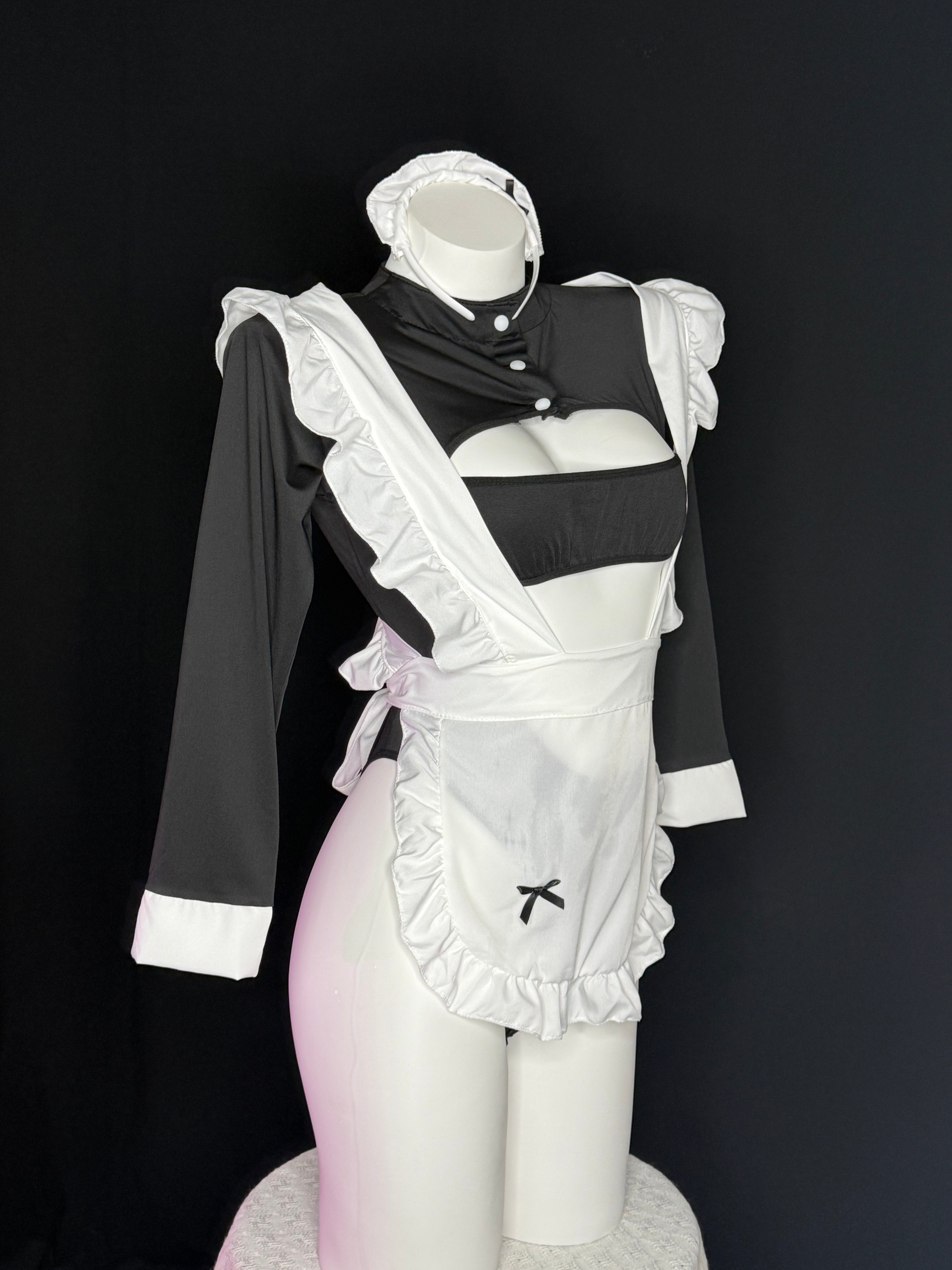 Cute Maid Dress Cosplay Outfit